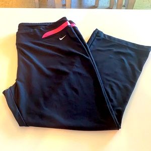 Women’s Capri pants